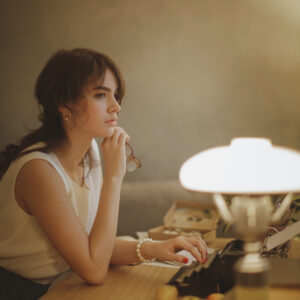 Luo maailmasi - spekulatiivisen fiktion kurssi